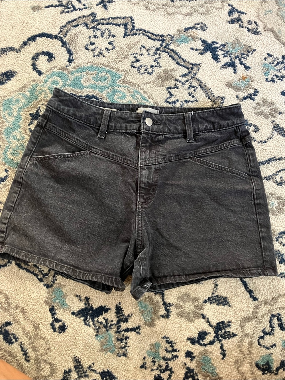 Universal thread Black High-Rise Denim Shorts